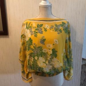 Max studio yellow blouse with green flower print, elastic waist. Size XL